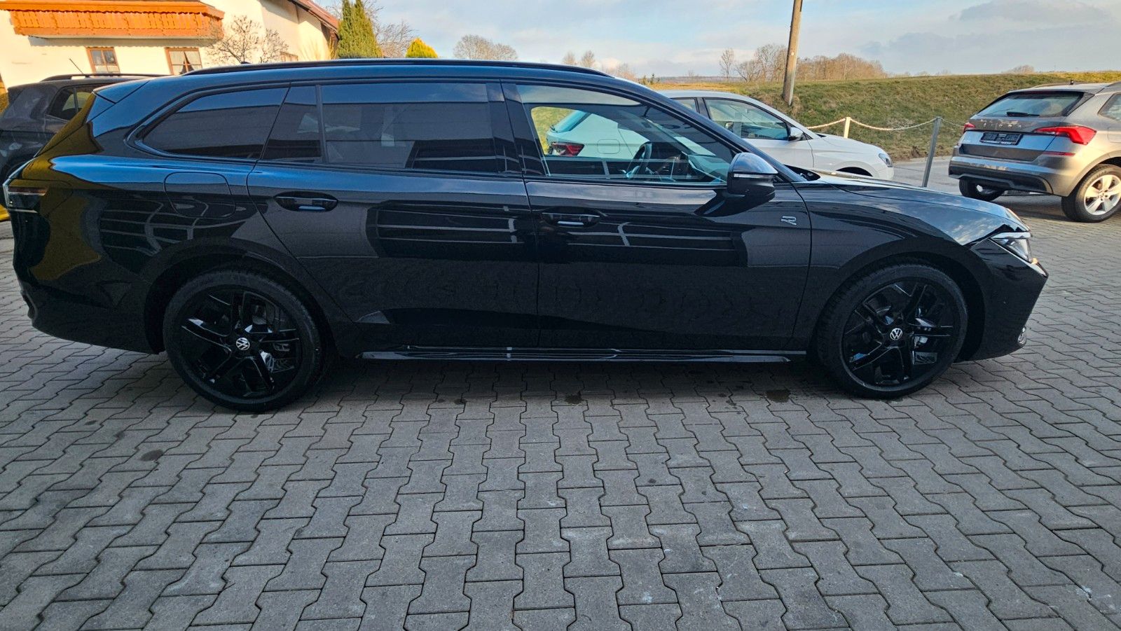 Volkswagen Passat Variant - Bild 4
