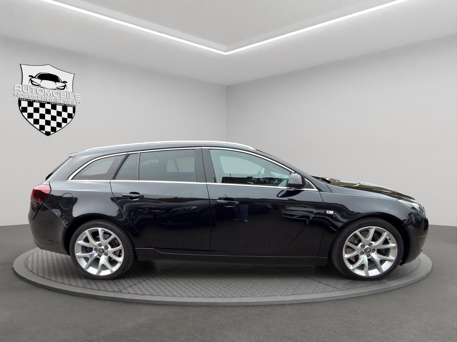 Opel Insignia OPC 4x4 | RECARO LEDER 1HAND NAVI