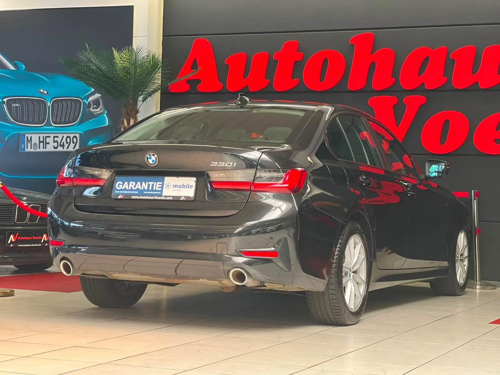 BMW 330 i Advantage Automatik /NAVI/SHZ/MULTI/TOP