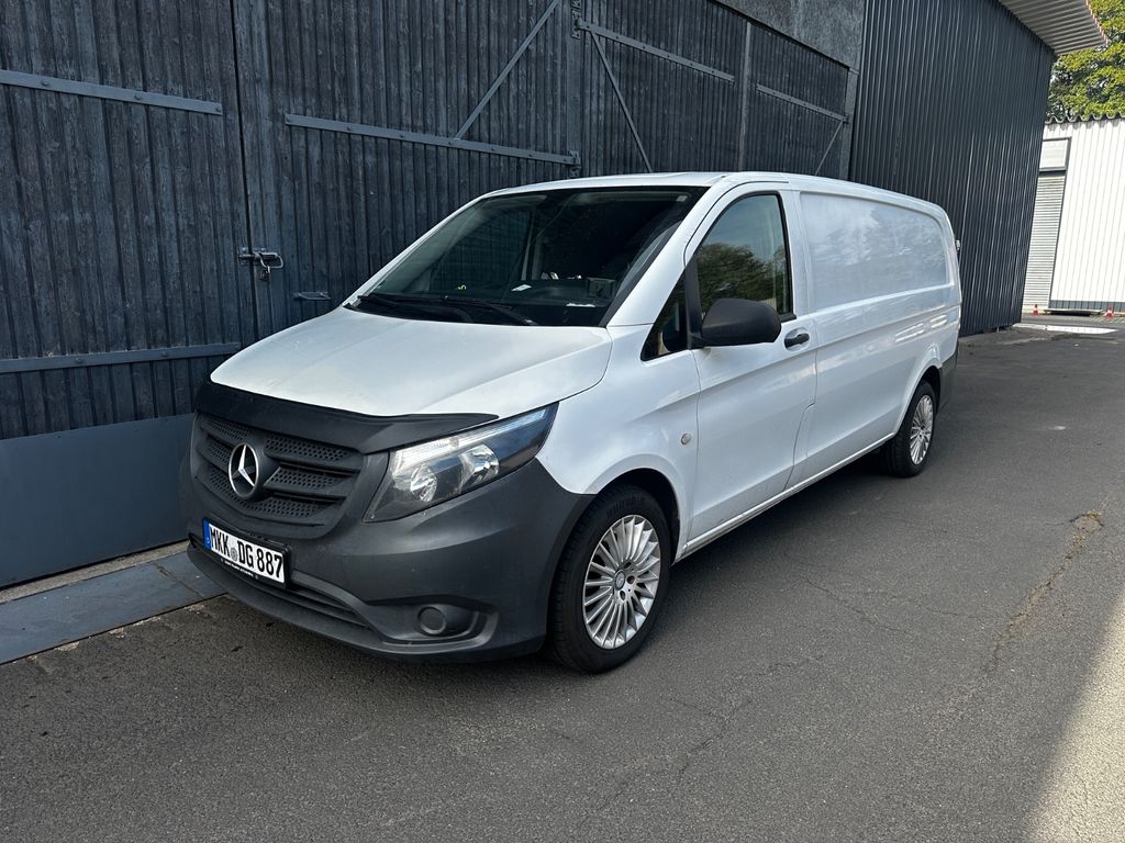 Image of Mercedes-Benz Vito