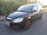 Skoda Roomster 1.4l Klimaautomatik SHZ PDC TÜV 04/2028 - Skoda Roomster mit Benzin-Antrieb: Kleinbus, 1.4