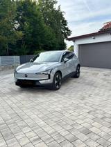 Volvo EX30 Core - Volvo EX30: Core