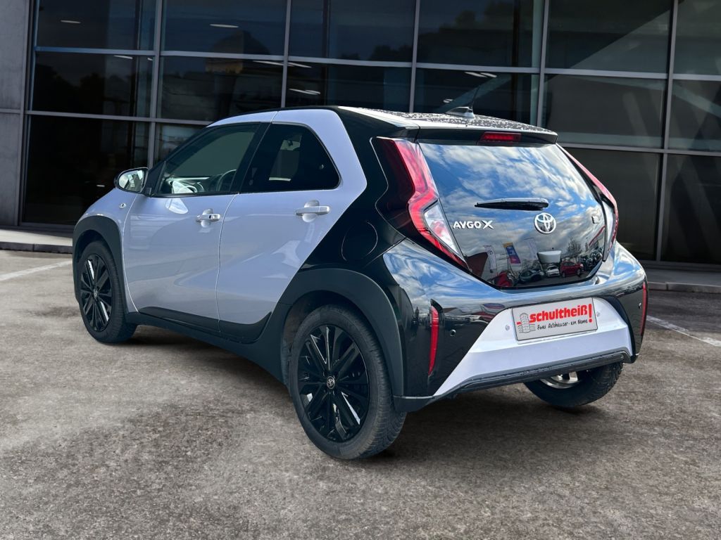 Fahrzeugabbildung Toyota Aygo X S-CVT JBL