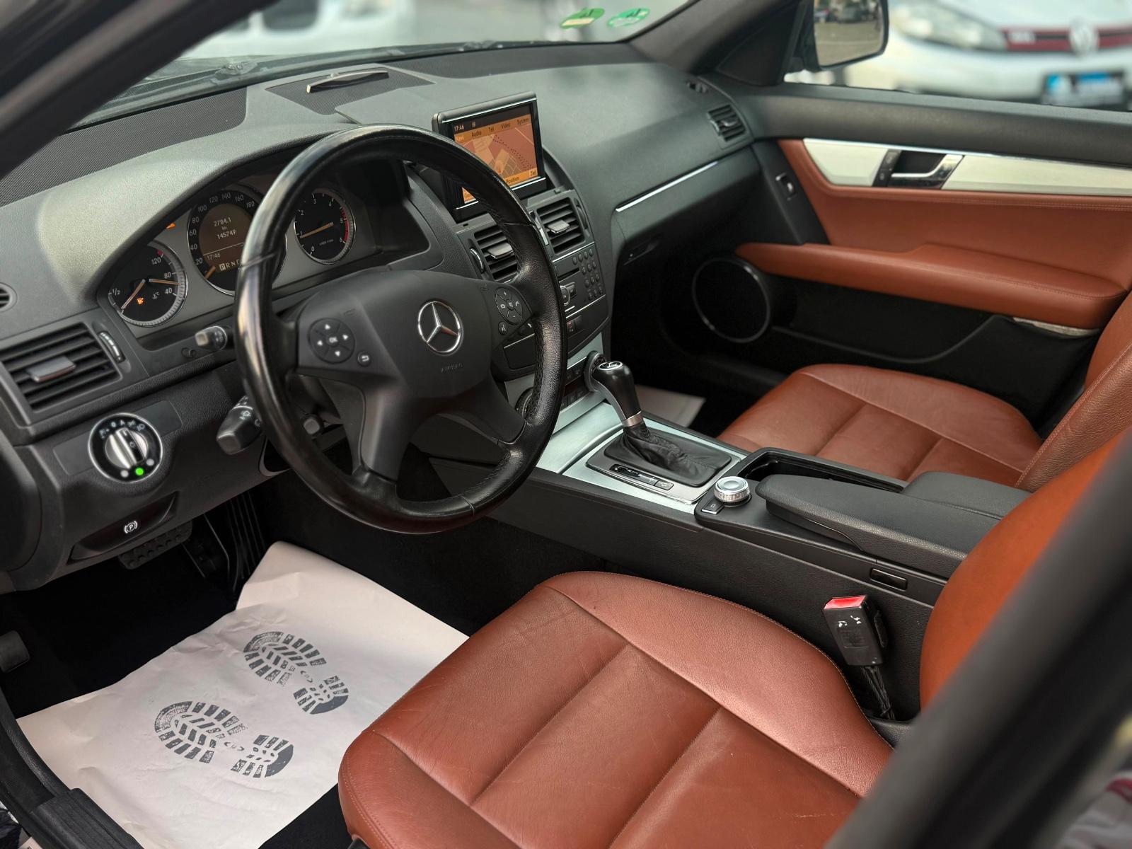 Mercedes-Benz C220 2008 — photo 13