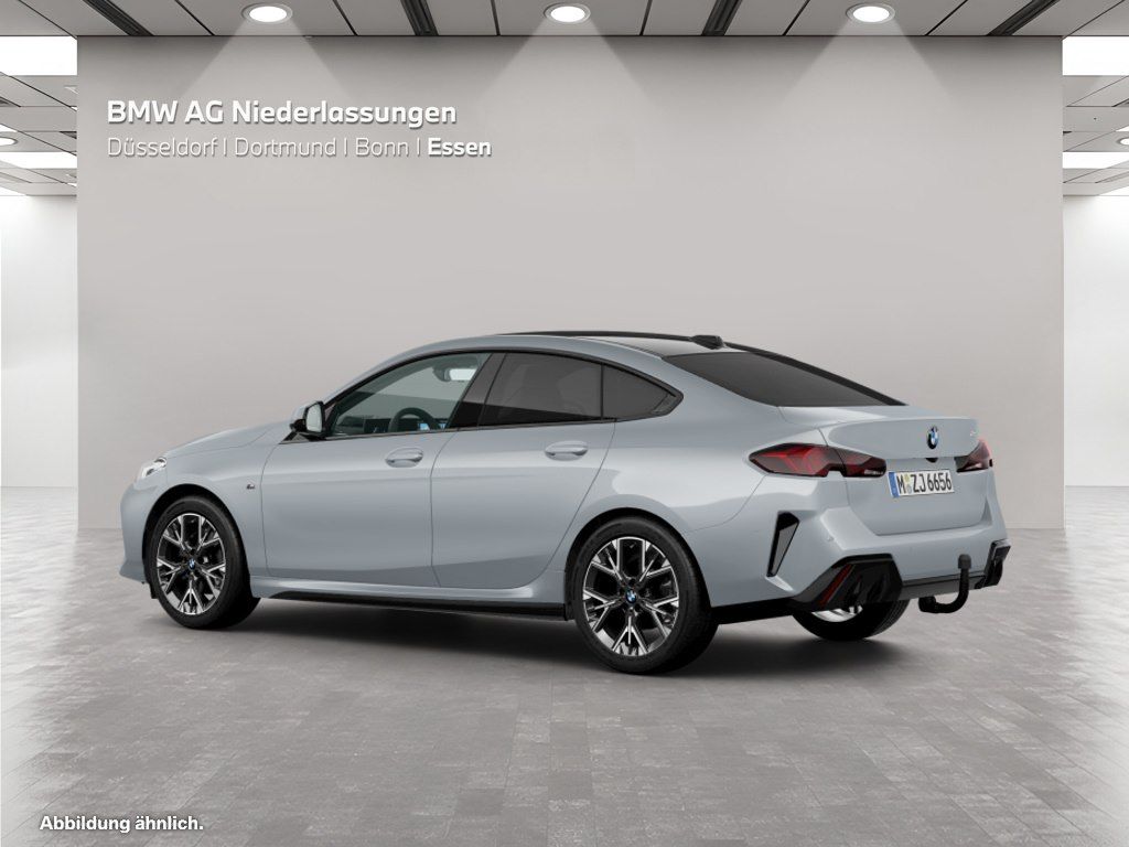 BMW 223 Gran Coupé - Bild 9