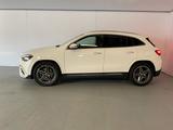 Mercedes-Benz GLA 200 AMG AHK Sound Lenkradheizung Ambiente - Mercedes-Benz GLA 200 mit Benzin-Antrieb