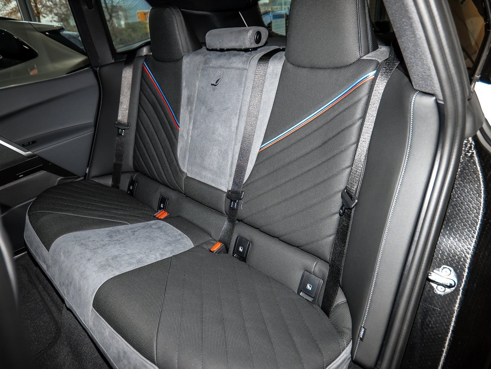 BMW iX - Bild 12