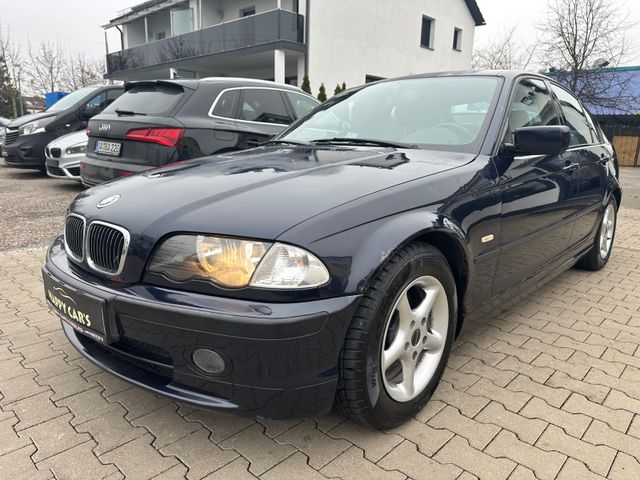 BMW 323i