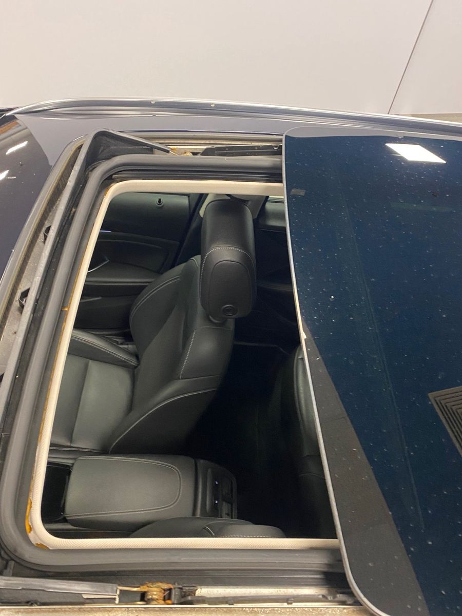 Fahrzeugabbildung Opel Insignia 1.5 Turbo Business Innovation ST+PANORA