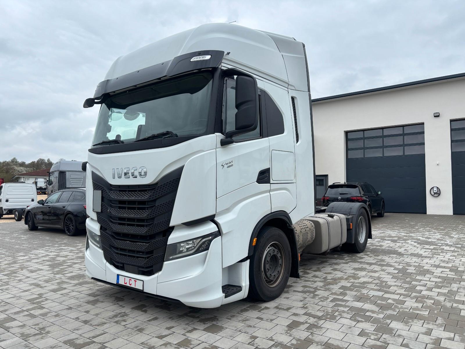 Iveco AS440S48 T/P