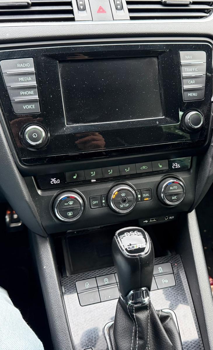 Skoda Octavia 2015 — photo 7