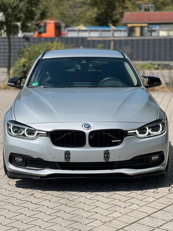 Image of BMW 320