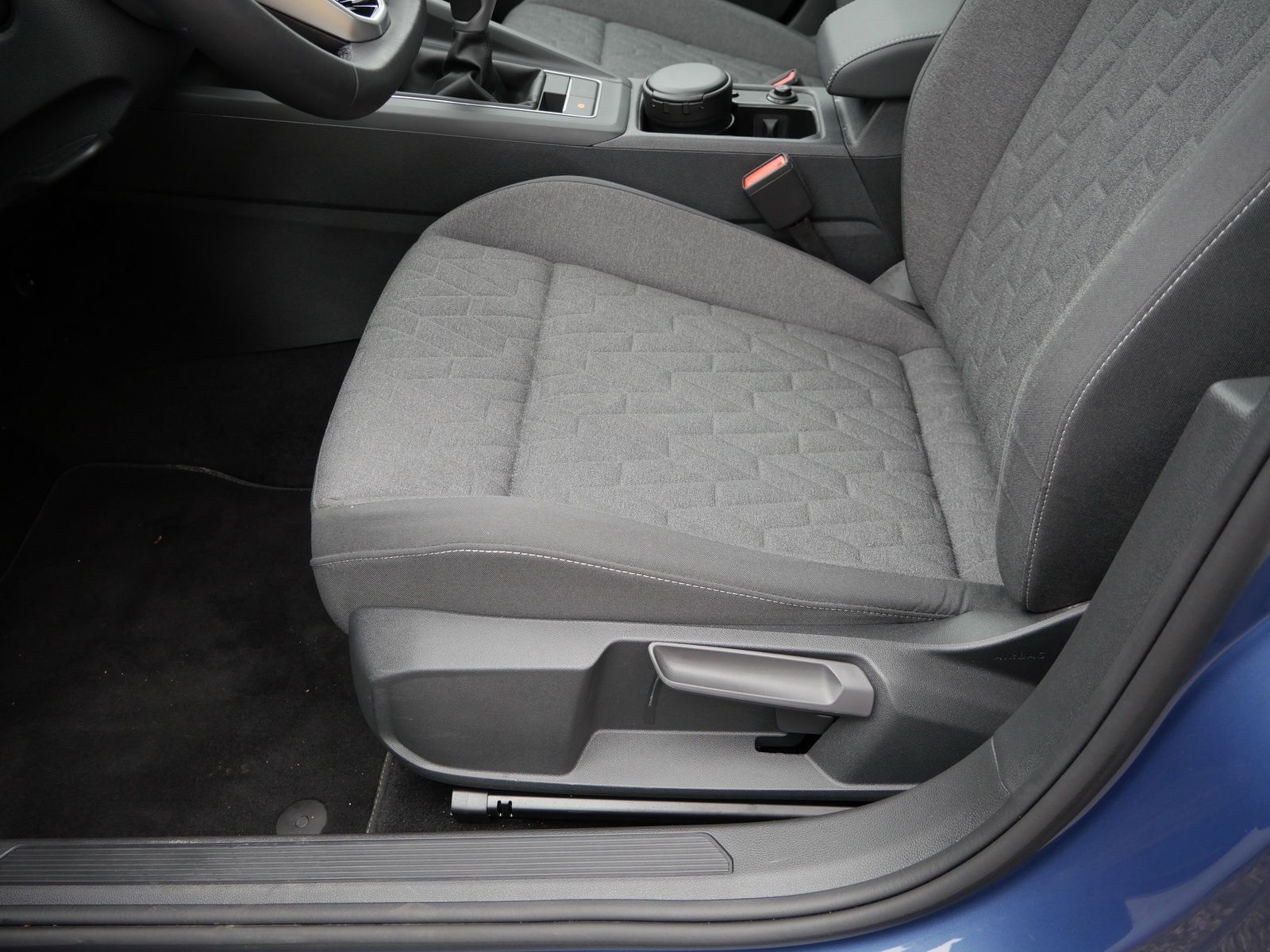 Volkswagen Golf - Bild 23