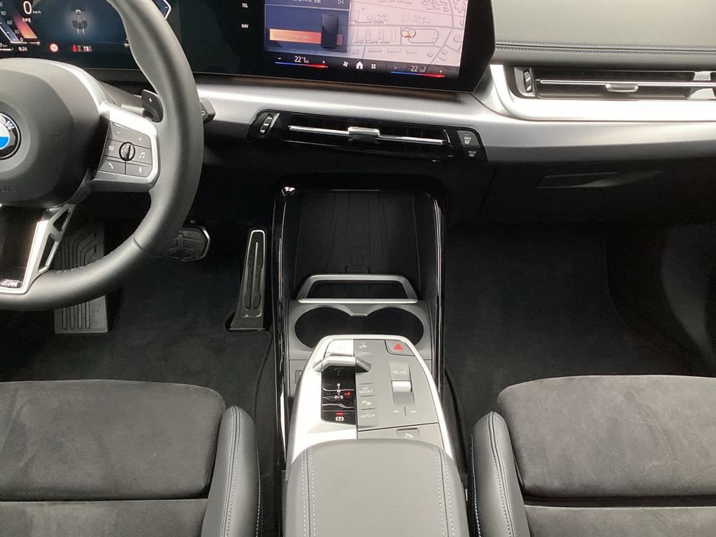 BMW 218 Active Tourer - Bild 12