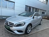 Mercedes-Benz A-Klasse A 220 CDI BlueEfficiency Urban,AHK - Mercedes-Benz A 220 aus 2013