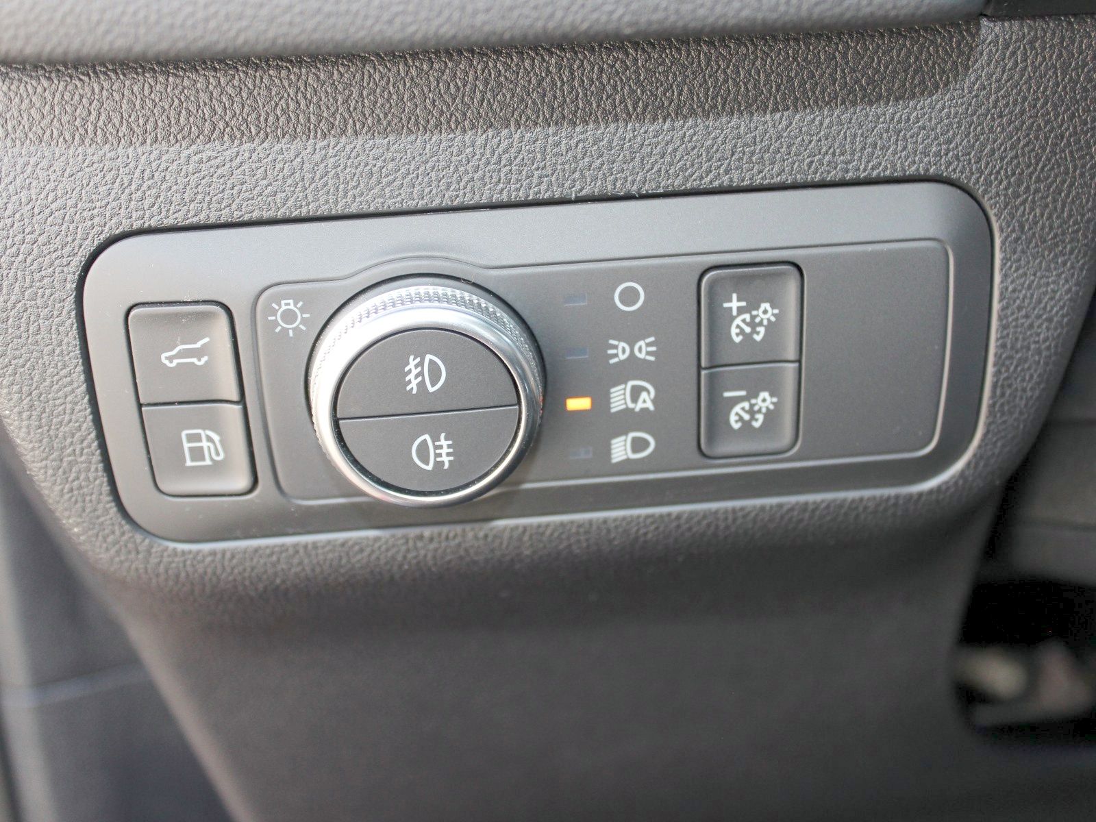 Fahrzeugabbildung Ford Kuga Plug-In Hybrid Titanium X 2,5 Duratec