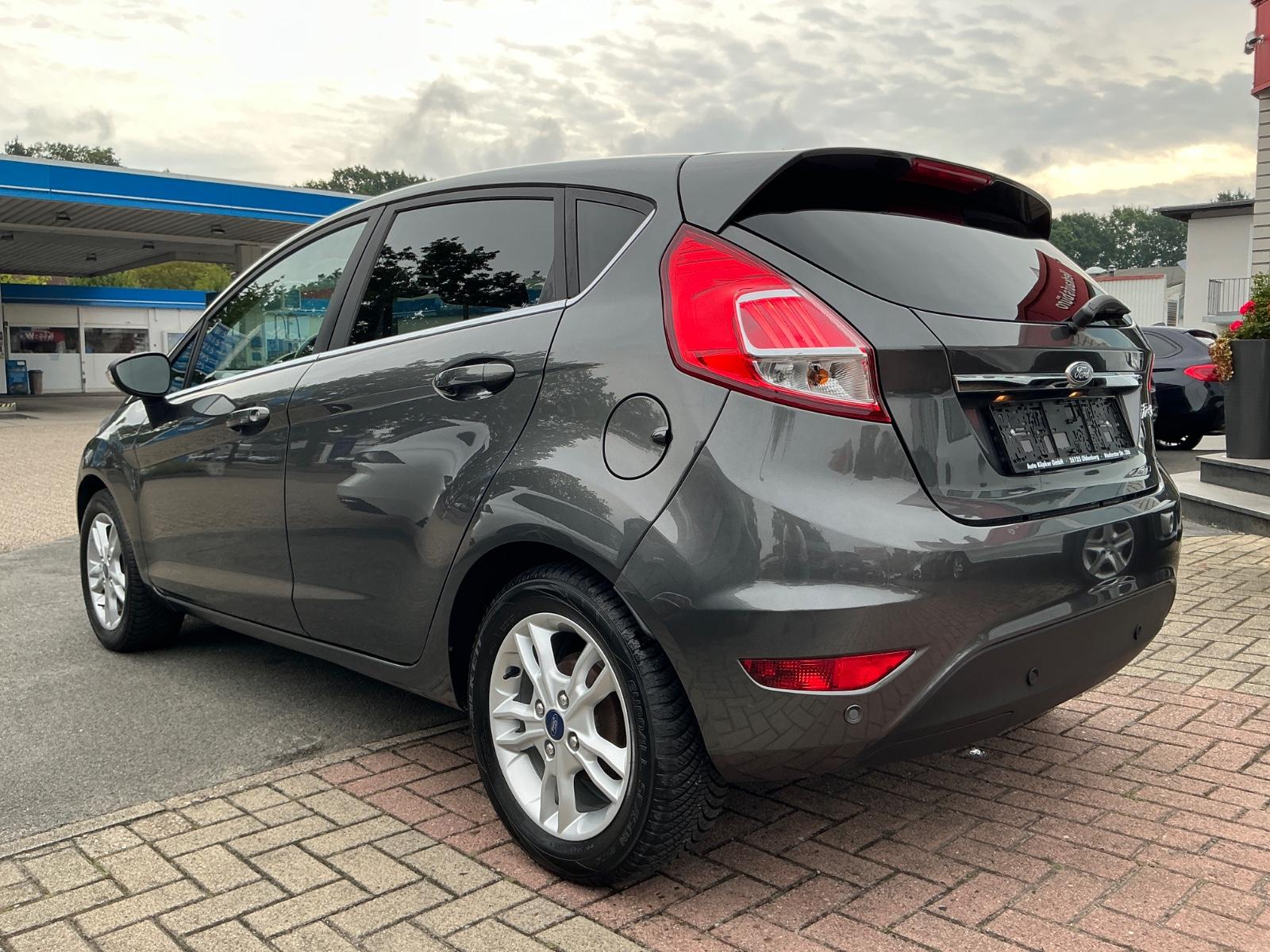 Ford Fiesta Titanium 1.5 TDCI SHZ BT PDC Allwetter