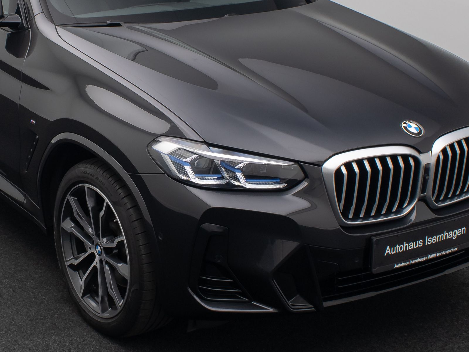 Fahrzeugabbildung BMW X3 xD30d M Sport 360°Laser Standheizung HiFi DAB