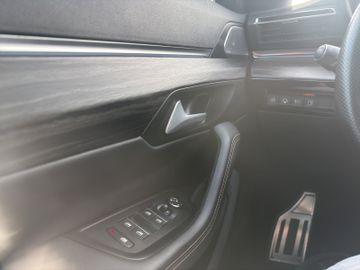 Peugeot 508 225 SW GT Kam.+KeyLess+LED+Navi+SD+SHZ+ACC