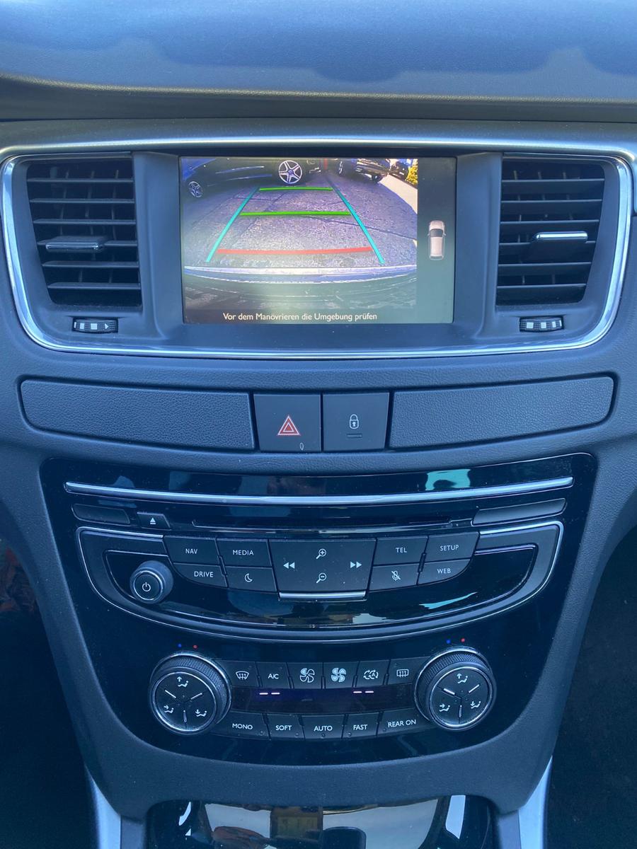 Peugeot 508 2015 — photo 11