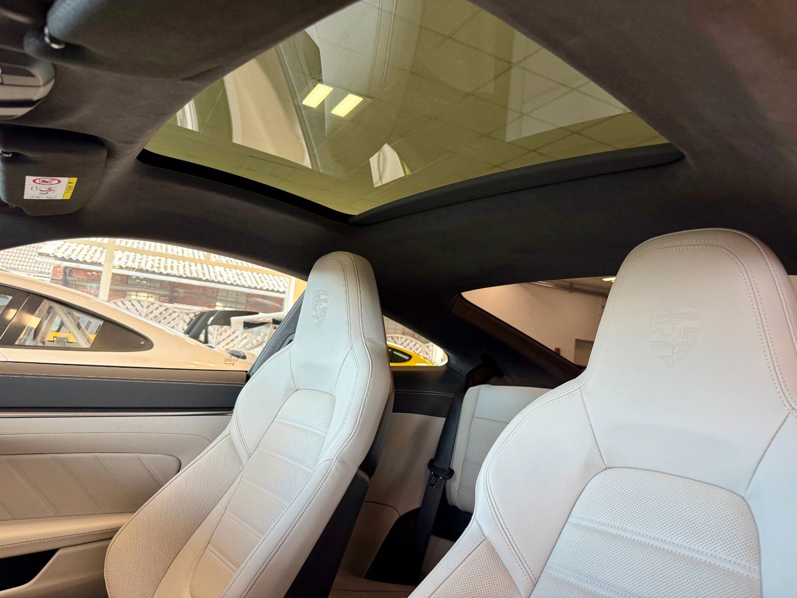 Fahrzeugabbildung Porsche 991 992 Turbo S PTS/LIFT/SportDesign/Burmester