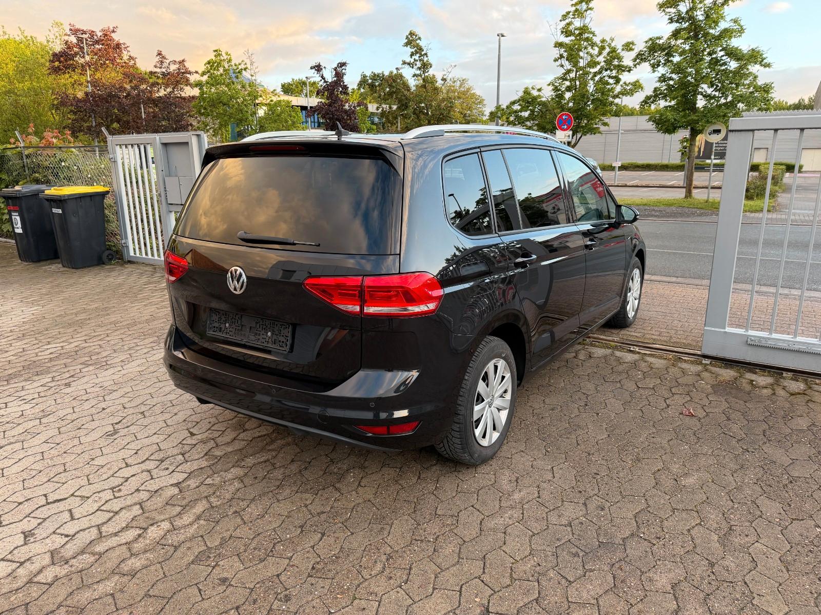Volkswagen Touran Join 7 SITZER*ACC*PDC V+H*SHZ*BLUETOOTH*