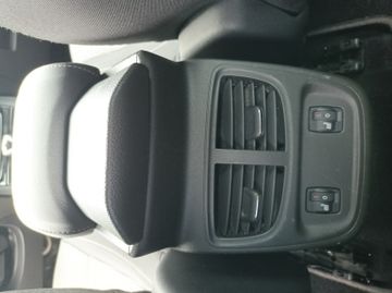 Fotografie 12 des Opel Grandland (X) Grandland 1.2 Edt. AT PDC SHZ AHK