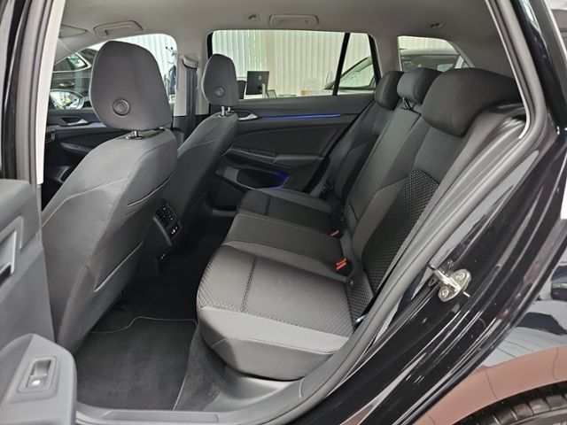 Fahrzeugabbildung Volkswagen Golf Variant 2.0 TDI Active LED-PLUS ACC NAVI AH