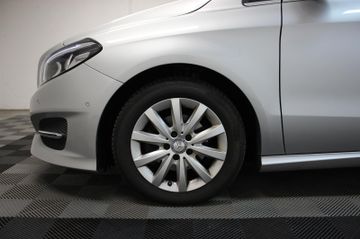 Mercedes B 180 - 5