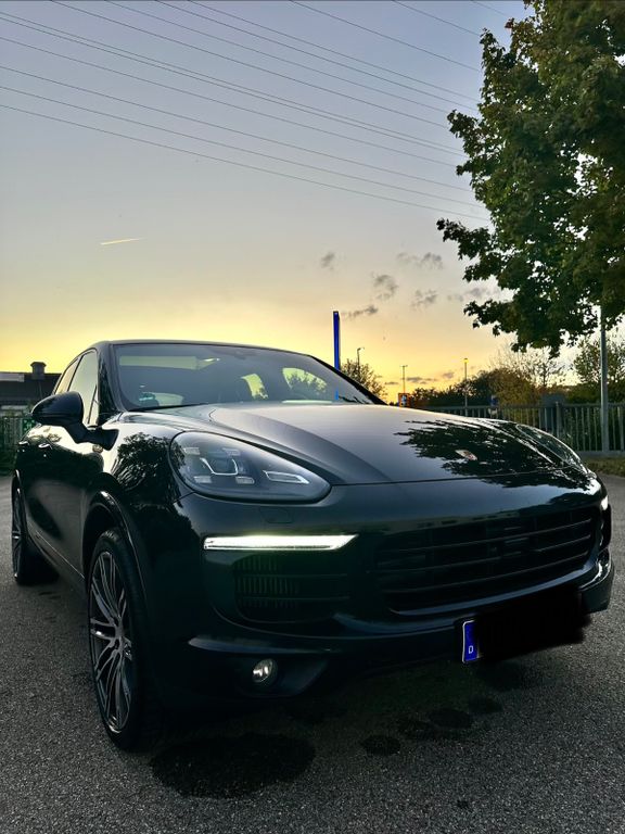 Image of Porsche Cayenne