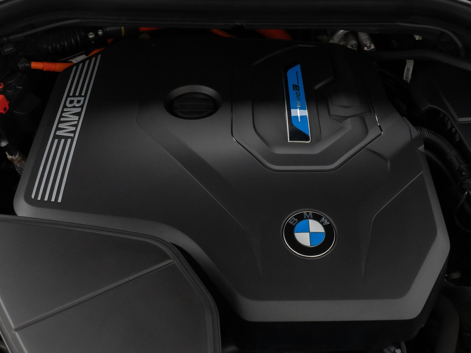 Fahrzeugabbildung BMW X3 xD30e M Sport DAB CockPit+ PDC AHK LED 19Zoll