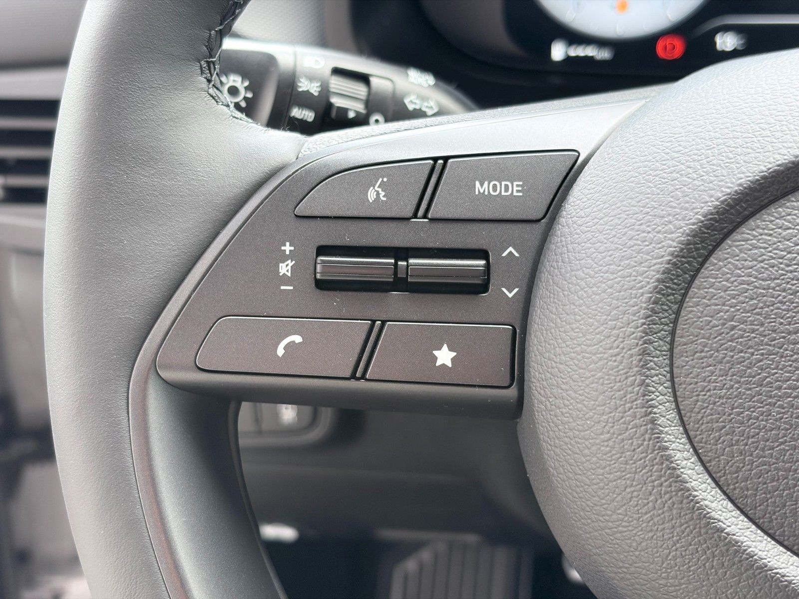 Fahrzeugabbildung Hyundai i20 1.0 T-GDI Trend KlimaA,LED,Navi,SHZ,4xSHZ