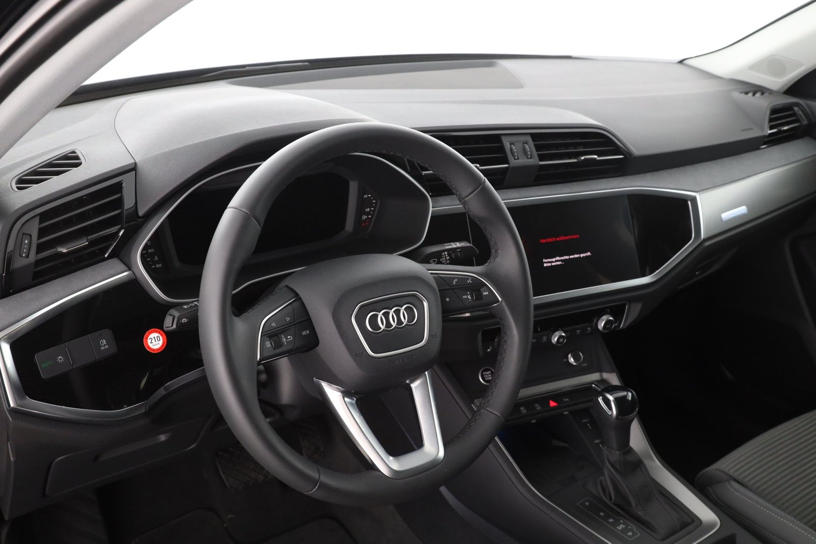 Audi Q3 - Bild 14