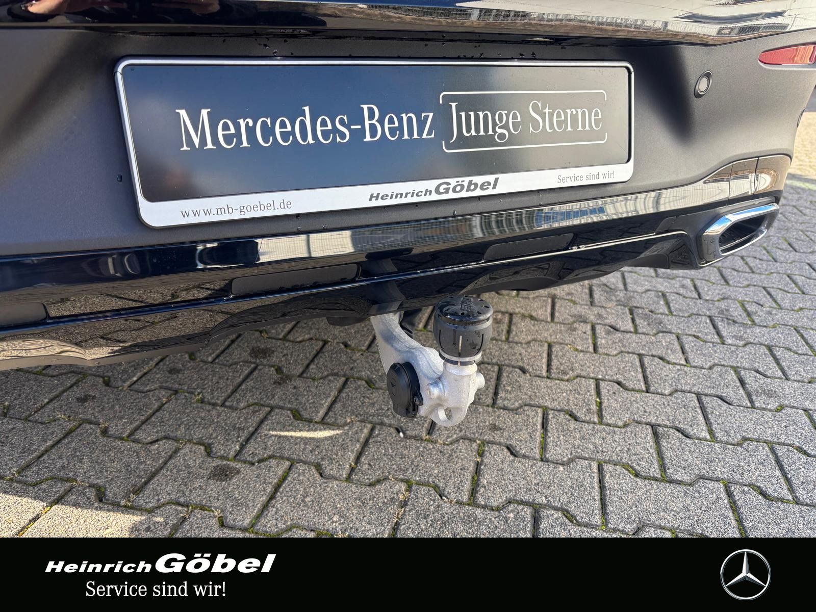Fahrzeugabbildung Mercedes-Benz GLC 300 AMG*PANO*AHK*360°*MEMORY*TOTWINKEL*