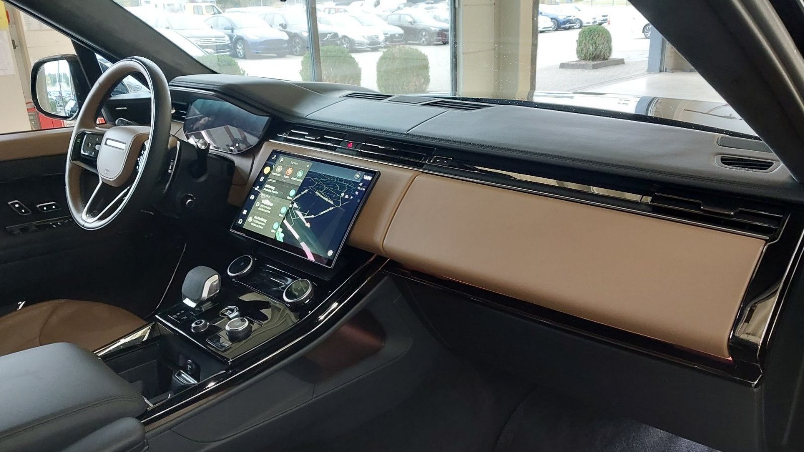 Fahrzeugabbildung Land Rover Range Rover Sport D350 Autobiography SV Bespoke