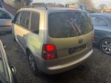 Volkswagen Touran 1.9 TDI Trendline - Volkswagen Touran: 1.9