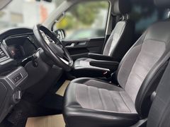 Fahrzeugabbildung Volkswagen T6.1 Transporter Multivan 4MOTION Highline-NP91