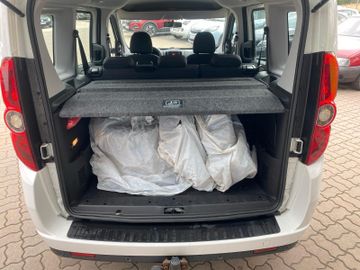 Bild 16 Opel Combo D Edit. L1H1 *5-SITZE*SHZ*KLIMA*PDC*EXPO