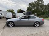 BMW E92 325i - BMW 325