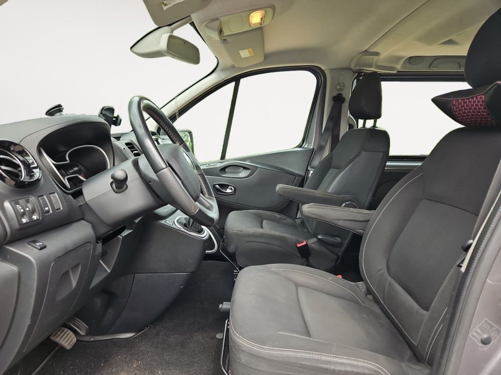 Fahrzeugabbildung Renault Trafic ENERGY dCi 170 EDC Grand Combi Life