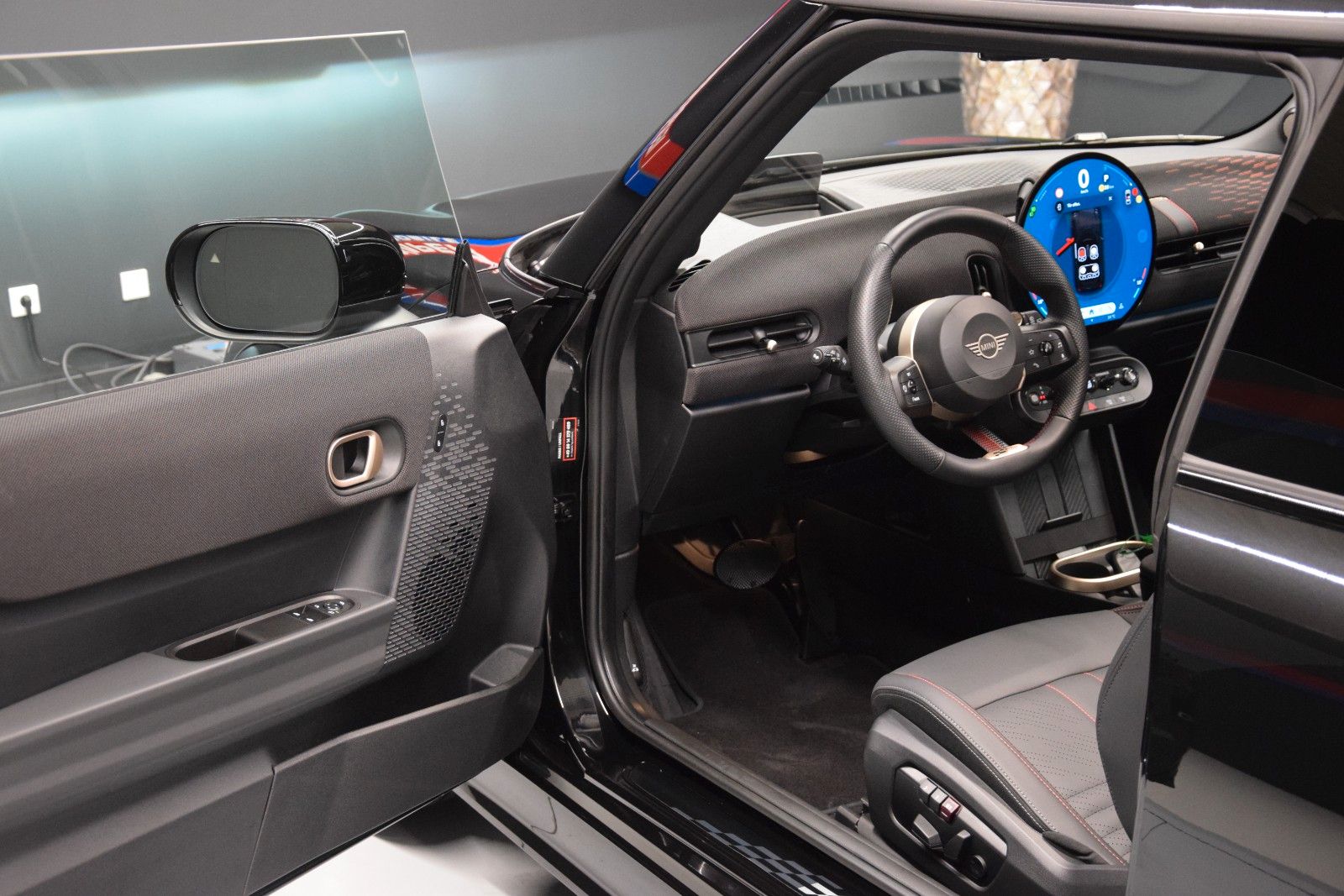Fahrzeugabbildung MINI John Cooper Works Trim XL Pano H&K HUD Memory