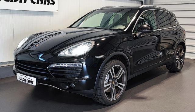 Porsche CAYENNE 4.8 S XENON NAVI LEDER PANOD SPORTS 21"