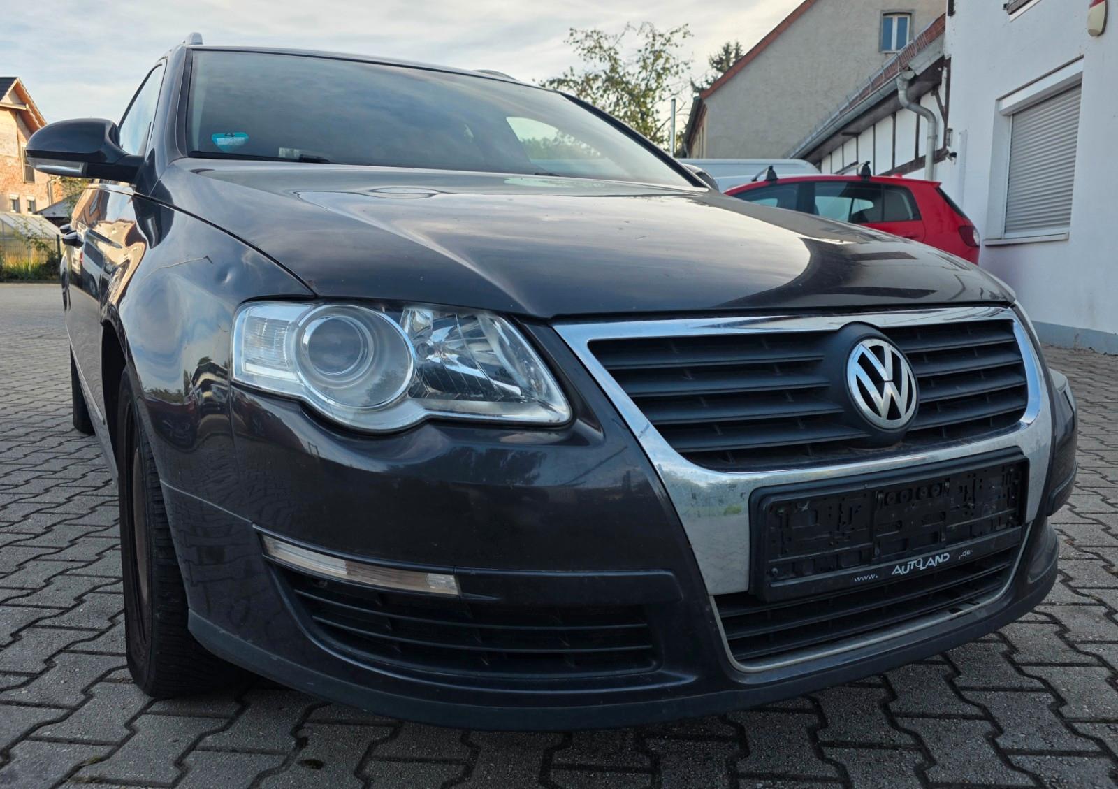 Volkswagen Passat 2005 — engine 1.896 cm³, 105 HP (77kW)