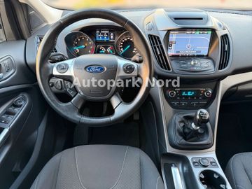 Ford Kuga - 10