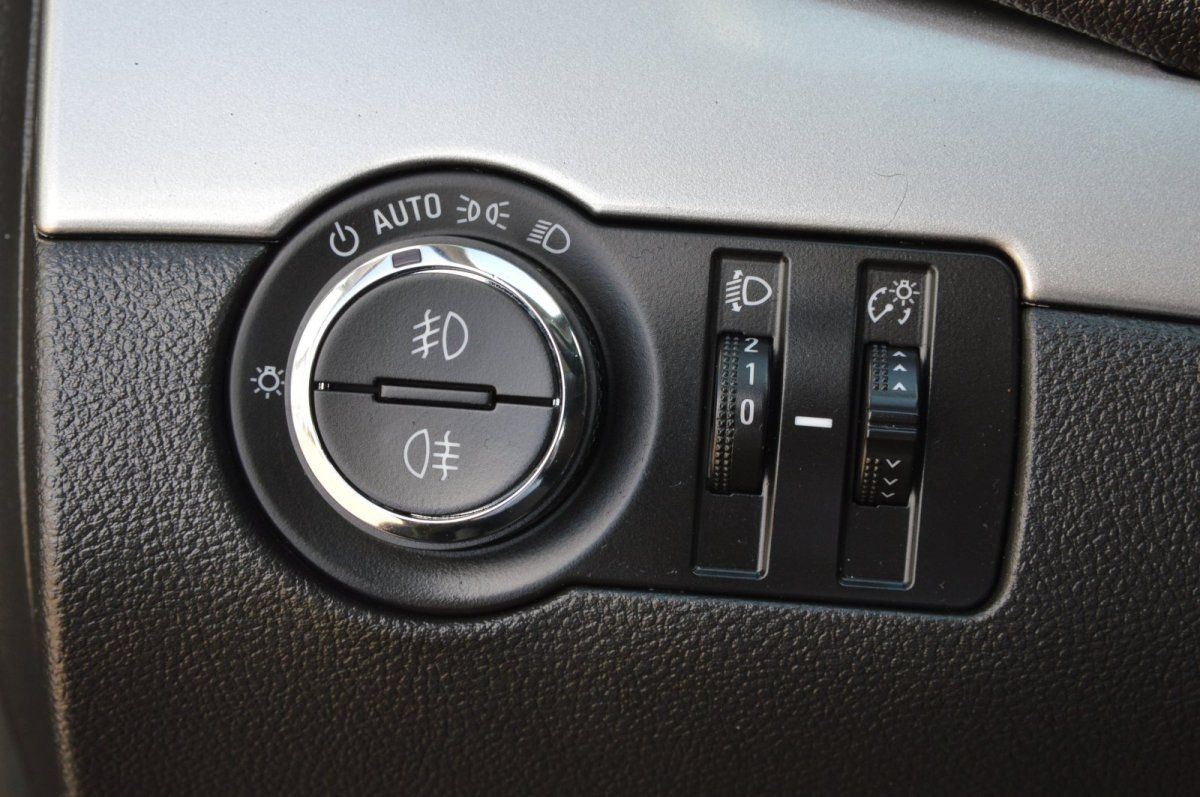 Fahrzeugabbildung Opel Mokka   Edition Winterpaket Automatik AHK