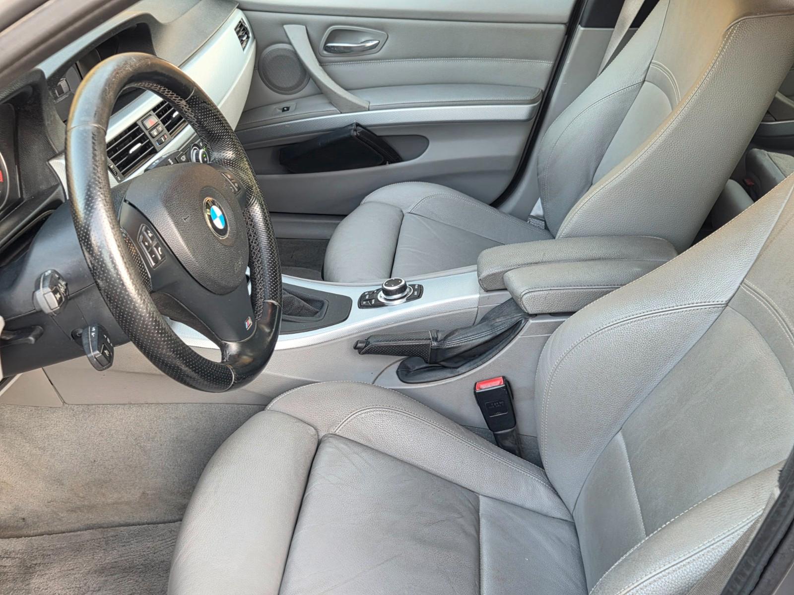 BMW 325i TOURING 218CH M SPORT