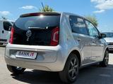 Volkswagen up! move up!*Navi*PDC H*S-Dach*Klimaanlage - Volkswagen up! mit Benzin-Antrieb: Silber, Kleinwagen