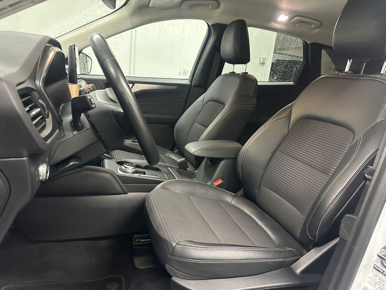 Fahrzeugabbildung Ford Kuga 1,5 EcoBlue Titanium X AUTOMATIC*AHK*KAMERA