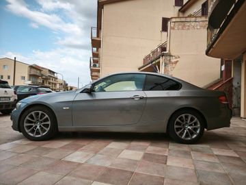 BMW 320 - 5