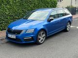 Skoda Octavia 2.0 TSI DSG RS60 LED Canton Spur+Totwink - Skoda Octavia: Rs60